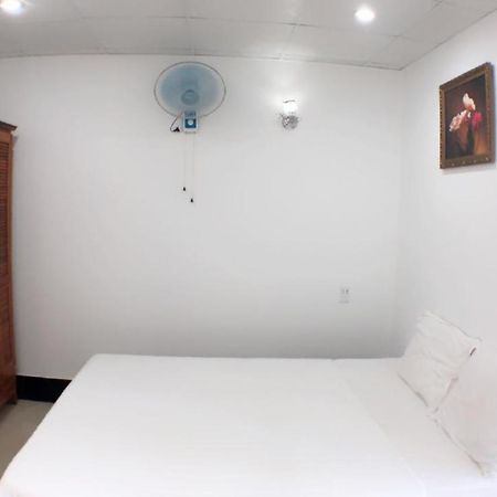 Ha Phat Hotel Duong Dong  Bagian luar foto