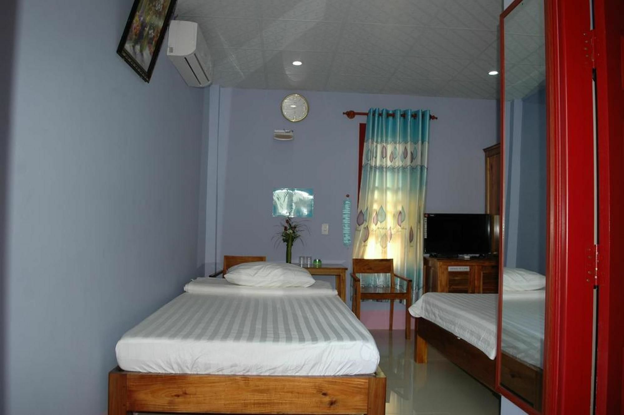 Ha Phat Hotel Duong Dong  Bagian luar foto